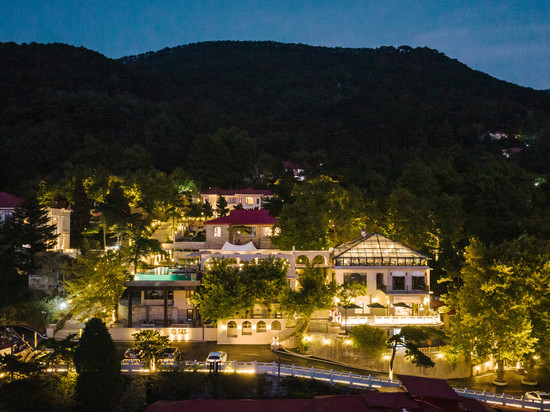 庐山花间岭·莲花山房