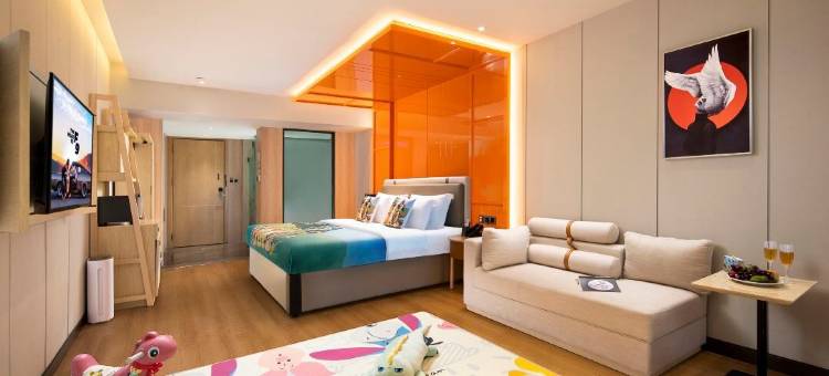 Smart·斯玛特空中酒店(自贡华商国际城南湖体育中心店)图片