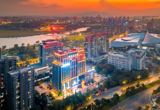 衢州米蓝君逸酒店（吾悦广场水亭门店）外景图