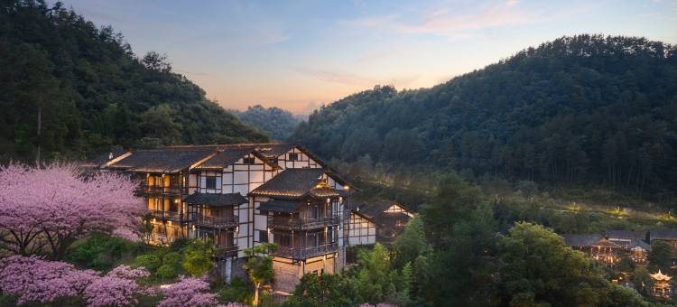 乌江寨廻龙湾酒店(遵义店)图片