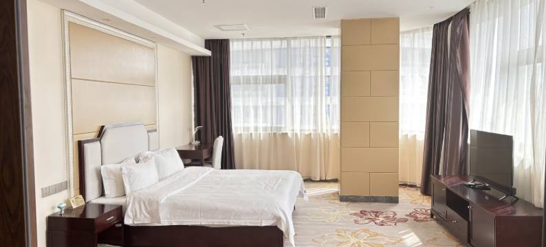 青岛融合大厦酒店图片