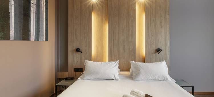 库尼欧克里斯特尔 B&B 酒店(B&B Hotel Cuneo Cristal)图片