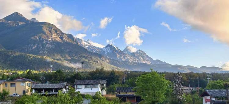 丽江五子山房·雪山观景度假酒店(白沙古镇店)图片