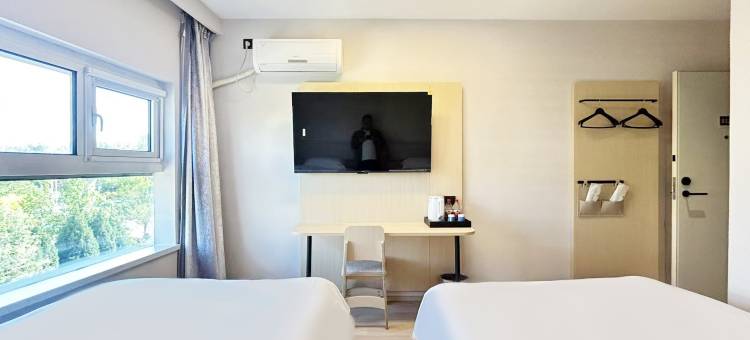 迪澳熊酒店(天津儿童医院刘园地铁站店)图片