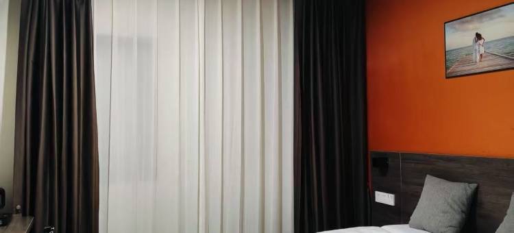 布丁酒店(镇江大港南站北湖公园店)图片