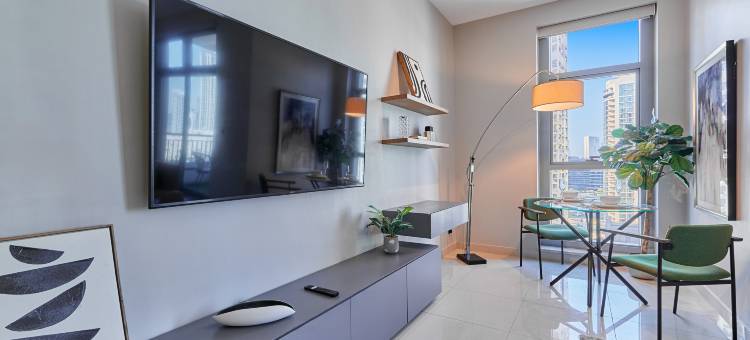 bnbme | 时尚单间公寓，带私人阳台，可欣赏城市美景(bnbme | Stylish Studio w/ Pvt Balcony & City Views)图片