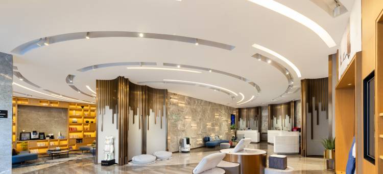 上海艺龙酒店(浦东金桥LaLaport店)图片