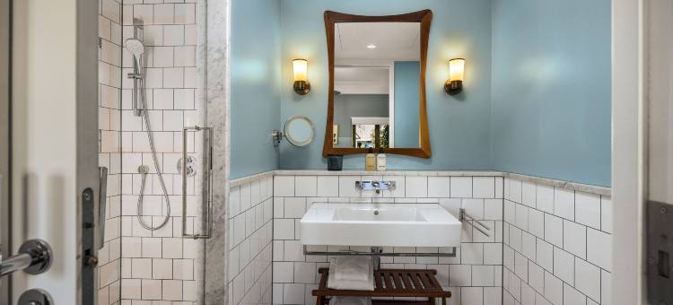 七月 - 二十八(The July - Twenty Eight)图片