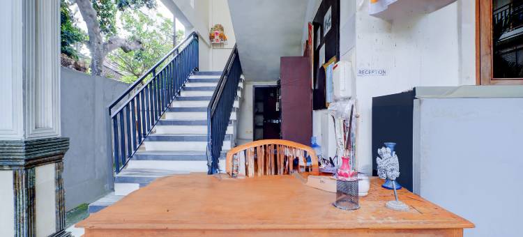 Collection O Bali near Beachwalk Shopping Center formerly Budget Door Legian Inn图片