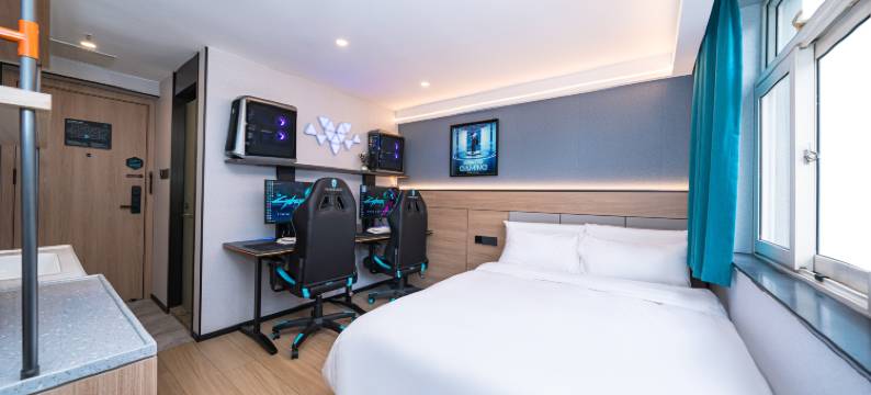 雷神竞界酒店(上海环球港华东师范大学普陀校区店)图片