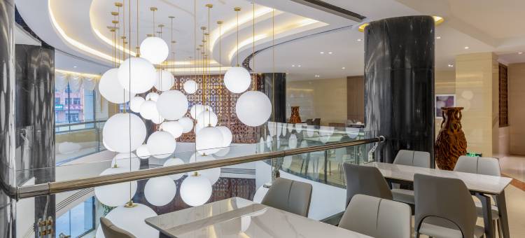 霍林郭勒鸿泰舜天酒店图片