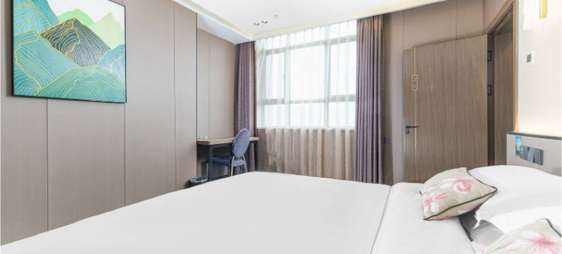 绿谷御湾酒店(乌鲁木齐站新疆软件园店)图片