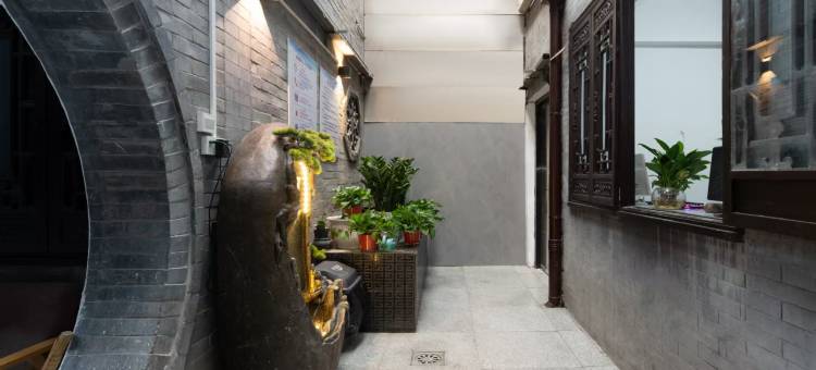 雅居酒店(西安钟楼永宁门地铁站店)图片