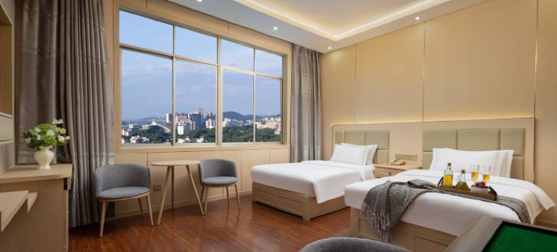 岳阳快乐居时尚酒店(八字门高铁东站店)图片