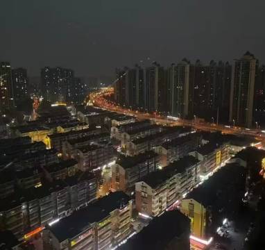 玖忆智慧大酒店(长沙世界之窗湖南国际会展中心店)图片