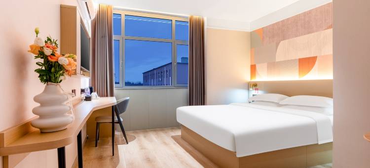 艺选安來酒店(定兴汽车站迎宾大街店)图片