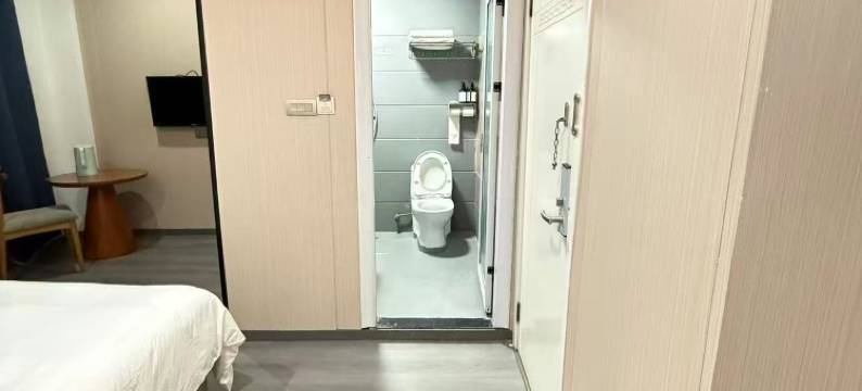 旬阳糖果酒店图片