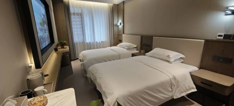 悠然居民宿(永华国际店)图片