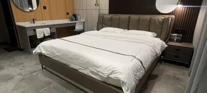 幕唯酒店(呼和浩特建筑职业技术学院北校区店)图片