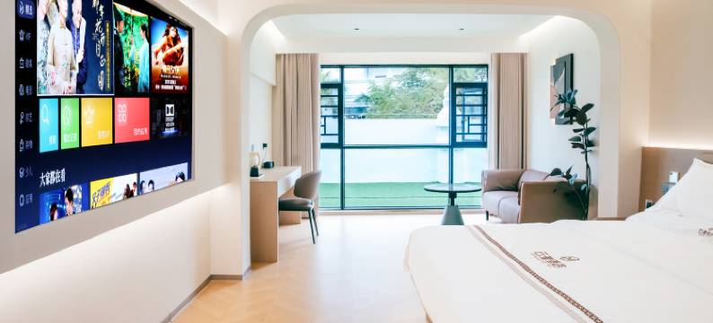 云漫酒店(西双版纳勐腊星光夜市店)图片