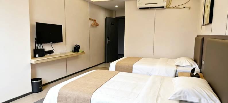 六天精品酒店(佛山火车站沙堤机场店)图片