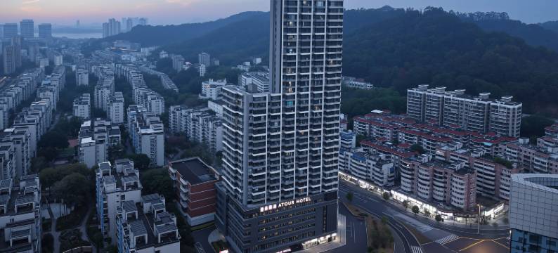 福州洪塘地铁站闽江大道亚朵酒店图片