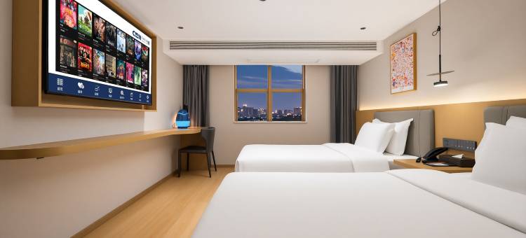 QININ沁住美宿(西安钟鼓楼永宁门地铁站店)图片