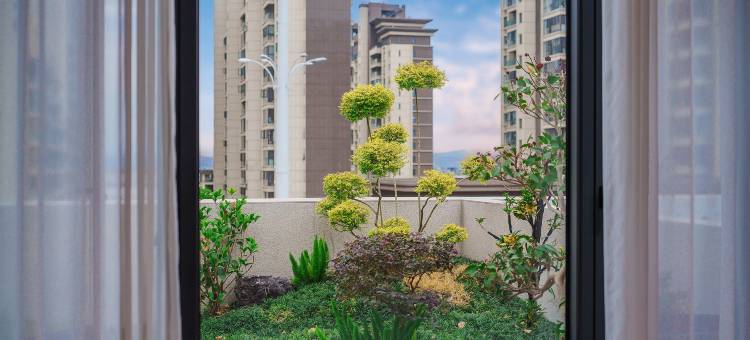 云栖智能酒店(红河石屏古城文庙店)图片