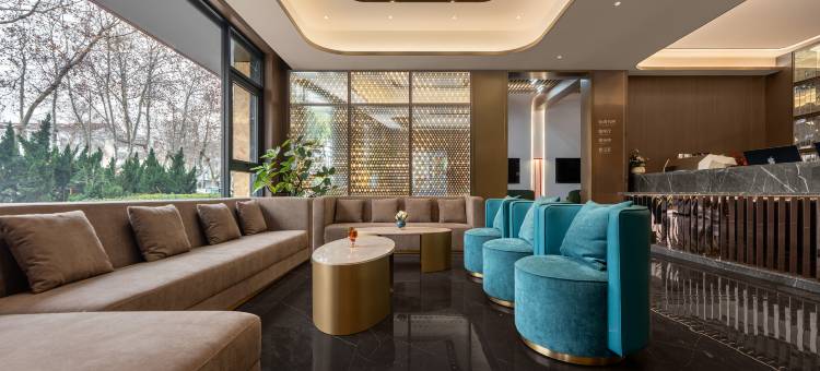 PROYA SURE HOTEL铂雅云尚酒店(龙口高铁站保利广场店)图片
