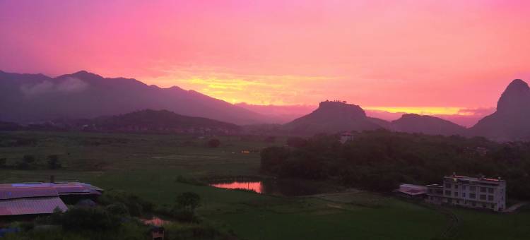 聚龙湾大酒店(苍梧县石桥店)图片