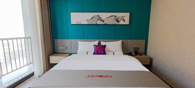 季骏精选酒店(唐山曹妃甸金贸广场店)图片