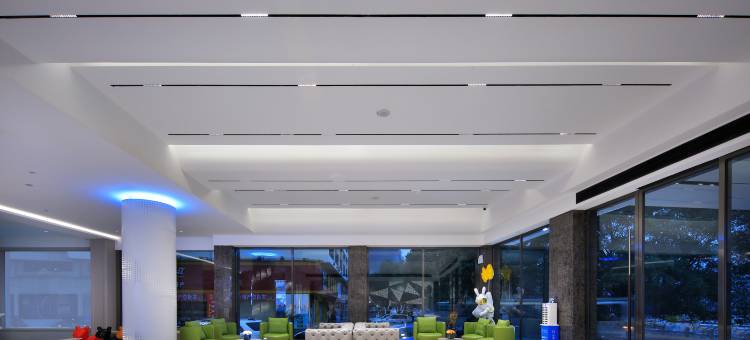 妙奇幻江景套房酒店(阳朔西街漓江店)图片