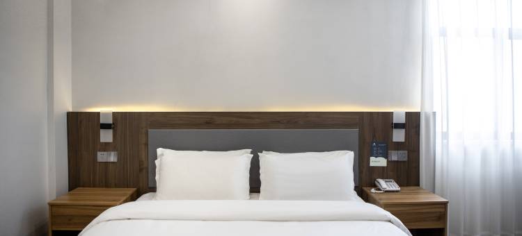 海纳百川酒店(利辛七彩世界购物广场店)图片