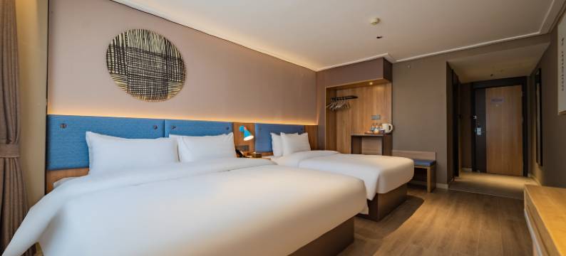 如家酒店(乐山新广场嘉兴路美食街店)图片