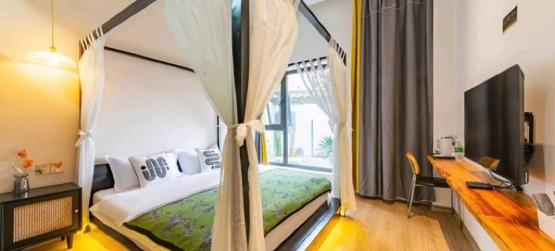 归觅精品民宿(建水古城小火车店)图片