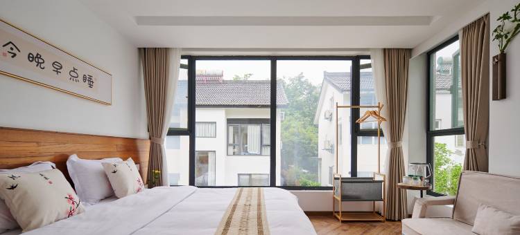 杭州贝叶斯民宿(西湖灵隐寺店)图片