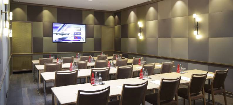 巴黎罗切斯特香榭丽舍酒店(Rochester Champs Elysees Paris)图片