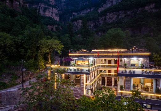 听山望湖民宿（太行大峡谷风景区店）外景图
