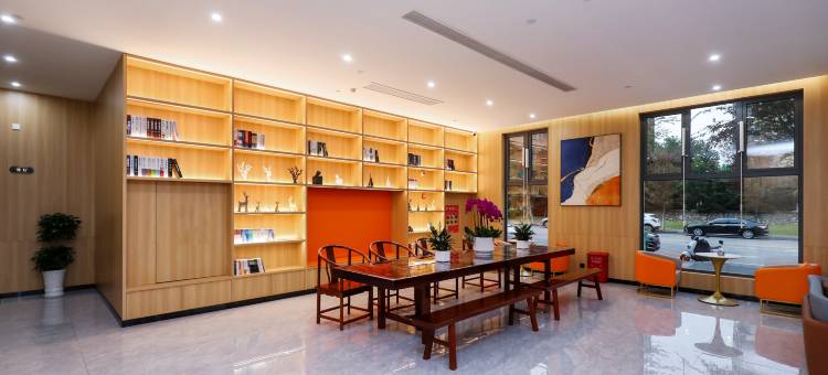 艺龙安云酒店(南京高淳地铁站宝龙广场店)图片