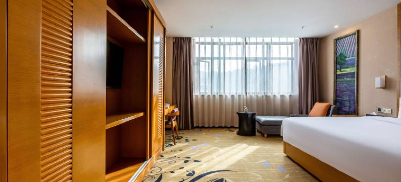 丽坤酒店(云岩万达广场店)图片