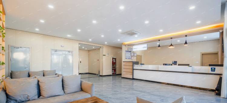 7天优品酒店(青岛胶东国际机场店)图片