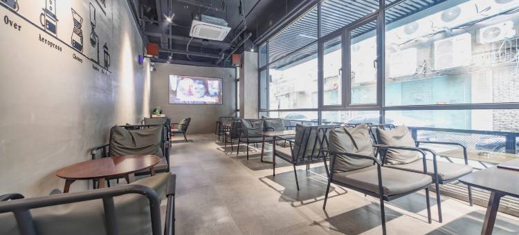 景锋酒店(广州白云火车站三元里大道店)图片