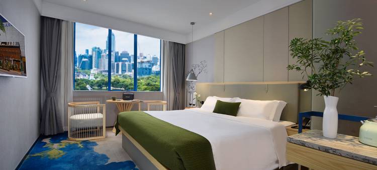 深圳南山南油服装批发城RANZ兰兹酒店(蛇口沃尔玛店)图片