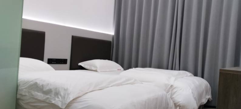 汤外九筑民宿图片