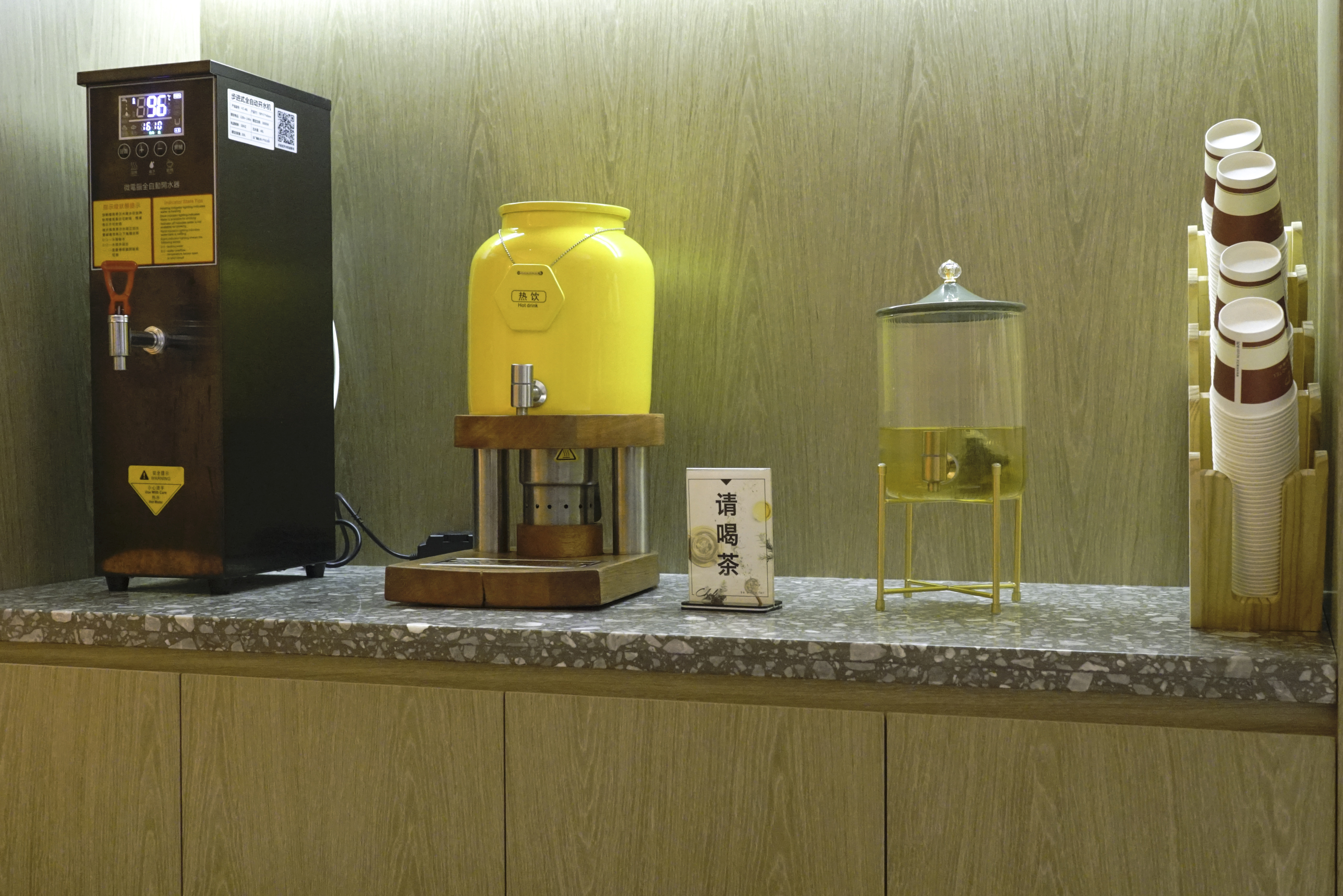 PACO Hotel (Beijing Road Tuan Yi Da Metro Station) Over view