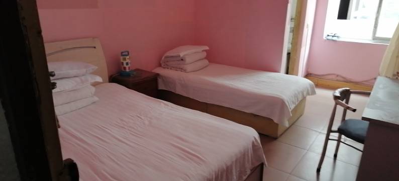 武汉红叶港旅馆图片