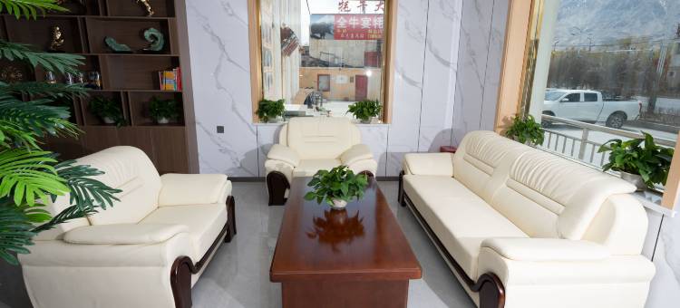 塔什库尔干乐季酒店(帕米尔旅游区店)图片