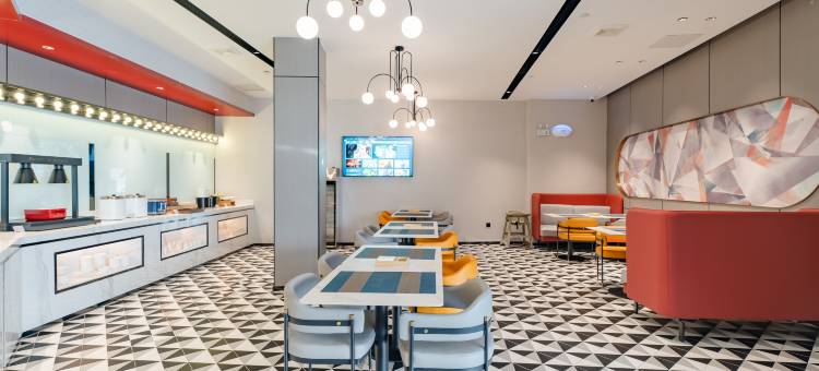 柏曼酒店(滨海汽车站颐高广场店)图片