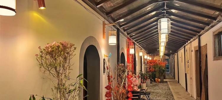 栖雅民宿(梅州法政路店)图片