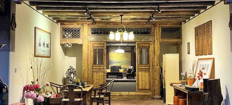 栖雅民宿(梅州法政路店)图片